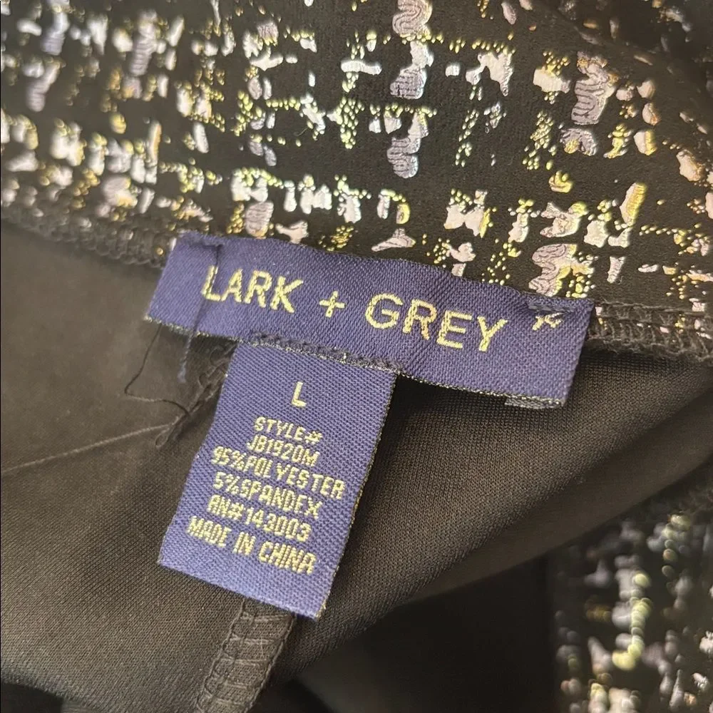Lark & grey black pull on pants size large gold and silver detail